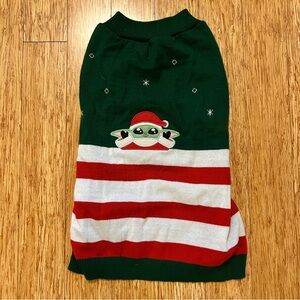 Star Wars Mandalorian Dog Sweater Christmas Baby Yoda Green and Red, size XL
